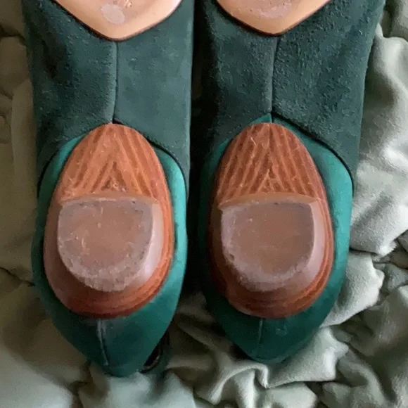 Chloe Ballerina Flats GUC - Picture 9 of 13